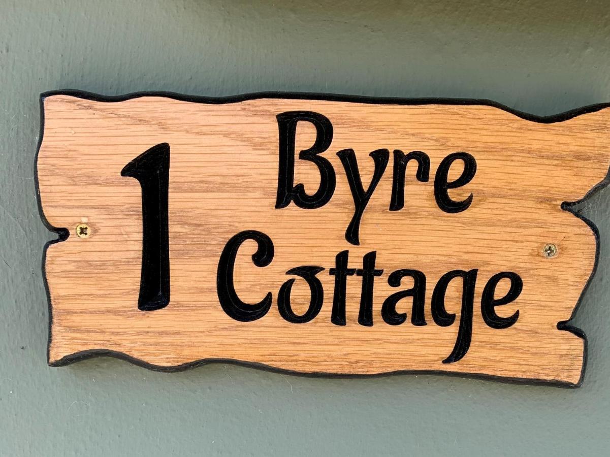 Byre Cottages&Lakeside caravan Cardigan Extérieur photo